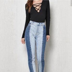 Pacsun Womens 2 Tone, High Rise, Button Fly, Mom Jeans, Size 24, Raw Hem